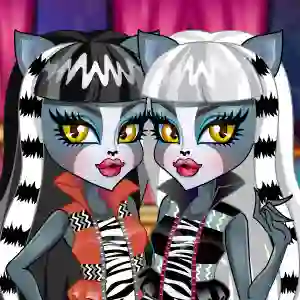 لعبة Monster High Ear Doctor على الانترنت