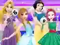 لعبة Princesses Fashion Clash على الانترنت