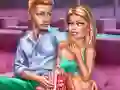 لعبة Ellie Cinema Flirting على الانترنت