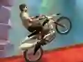 لعبة King of Bikes 2018 على الانترنت