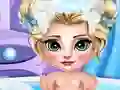 لعبة Ice Queen Baby Bath على الانترنت
