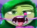 لعبة Inside Out Disgust Throat Surgery على الانترنت