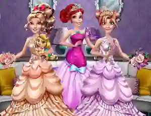 لعبة Princesses Homecoming Party على الانترنت