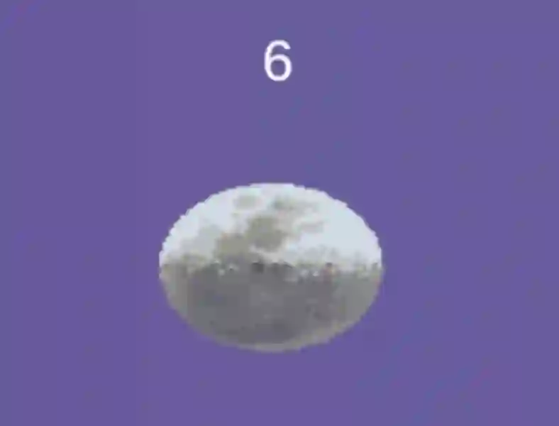 لعبة Moon Clicker على الانترنت