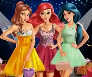لعبة Princesses Prom Night على الانترنت