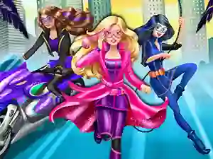 لعبة Barbara Spy Squad Dress Up على الانترنت