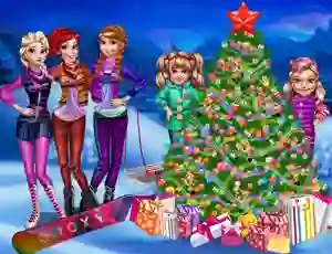 لعبة Princesses Christmas tree على الانترنت