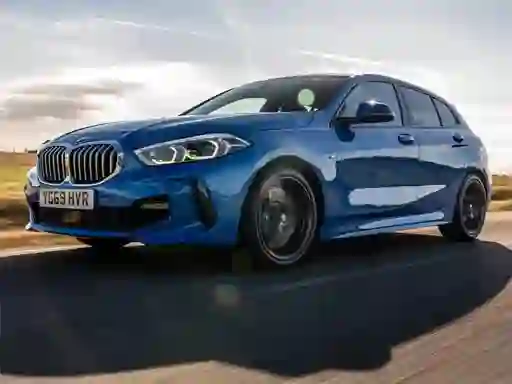 لعبة BMW 1 Series UK على الانترنت