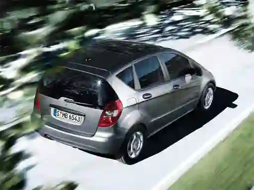 لعبة A Class Sedan Puzzle على الانترنت