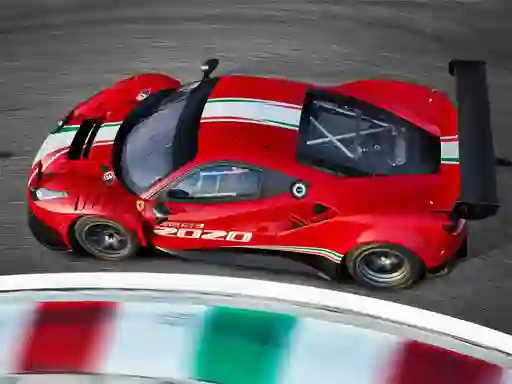 لعبة Ferrari 488 GT3 Evo على الانترنت