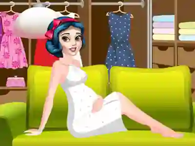 لعبة Princess Dressing Room على الانترنت