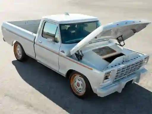 لعبة Ford F-100 Eluminator Slide على الانترنت