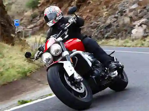 لعبة Triumph Rocket 3 على الانترنت