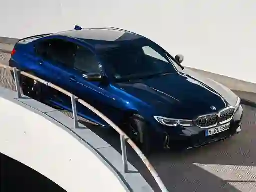 لعبة BMW M340i Xdrive على الانترنت