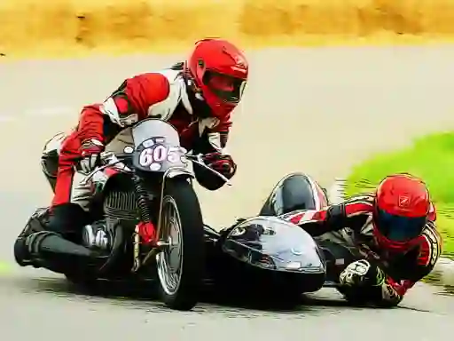 لعبة Sidecar Racing Puzzle على الانترنت