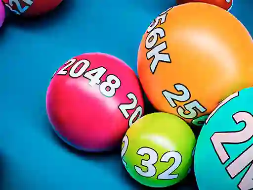 لعبة Merge the Balls 2048: Billiards! على الانترنت