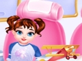 لعبة ﺭﺎﻄﻤﻟﺍ ﻲﻓ ﺭﻮﻠﻳﺎﺗ ﻞﻔﻃ  على الانترنت
