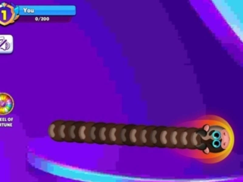 لعبة .ﺯﺭﺍﻭ ﻰﻌﻓﻷ﻿ﺍ IO  على الانترنت