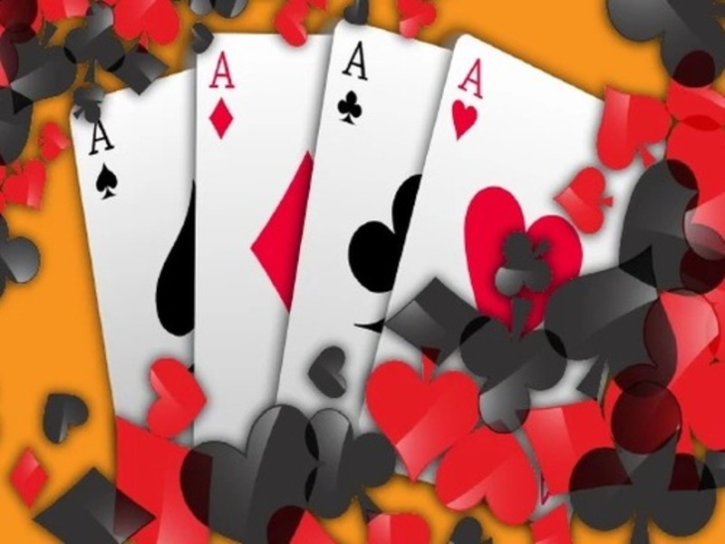 لعبة Klondike Solitaire :ﺕﺎﻗﺎﻄﺒﻟﺍ على الانترنت